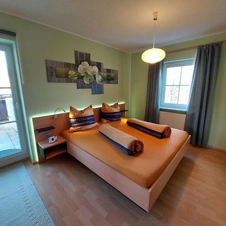 Apartment On The Edge Of The Forest Еслохе Екстериор снимка